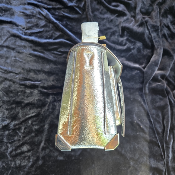 Michael Kors Manhattan Metallic Silver Satchel Small Top Handle Crossbody NWT - Picture 6 of 16